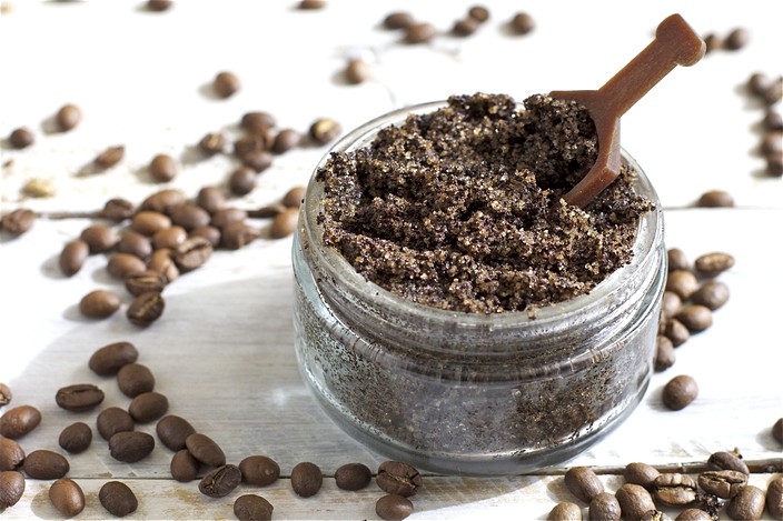homemade coffee scrub for glowing skin made with only 2 ingredients