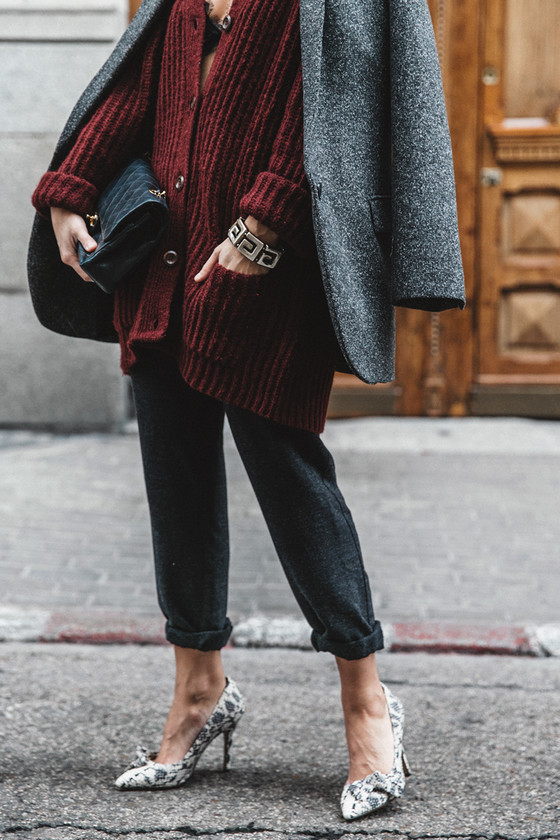 Burgundy Cardigan Oversize Grey Blazer Grey trousers Isabel Marant Shoes Chanel Vintage Bag Lace Bra Layering Necklaces Maria Pascual Collage Vintage Outfit Street Style 234